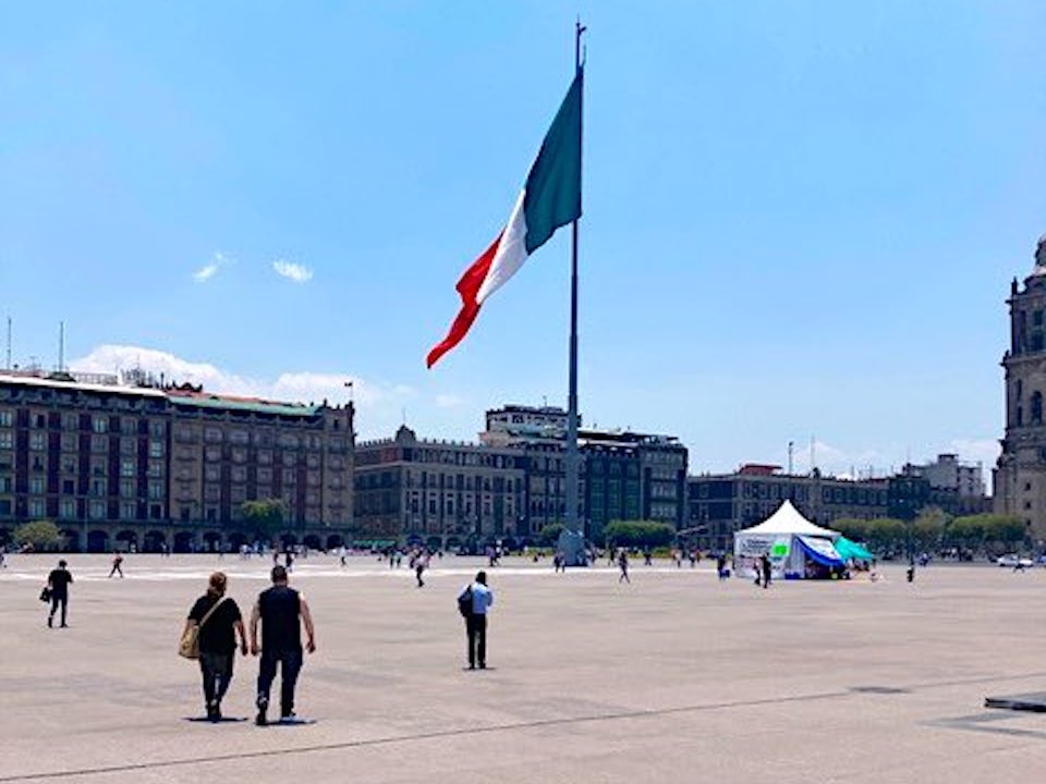 open-plaza-Mexican-flag-crop.jpg
