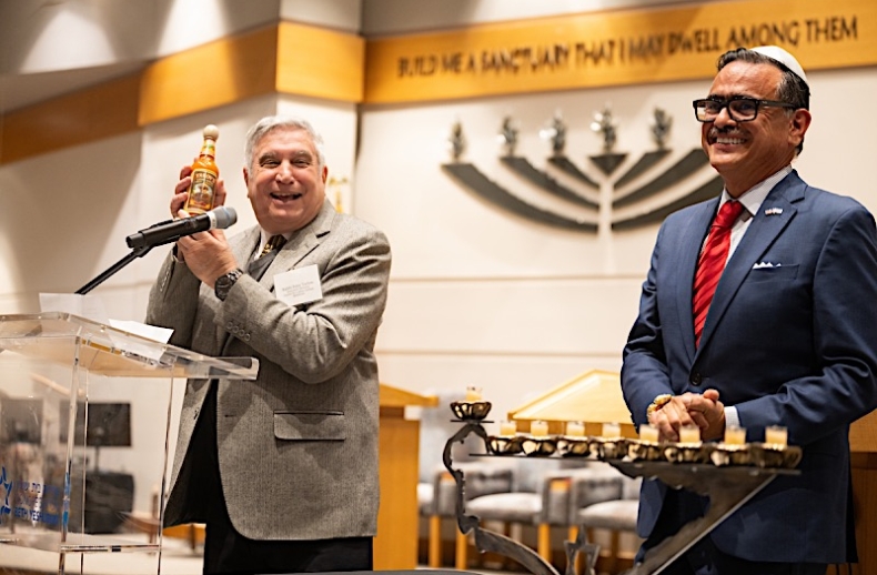 latino jewish celebration